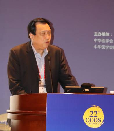 本次小儿眼病高峰论坛由厦门大学附属厦门眼科中心主办，由首页 - 澳门(金沙)官网网站首页集团斜弱视与小儿眼科学组组长潘美华主持，三位来自厦门眼科中心及首页 - 澳门(金沙)官网网站首页集团的重量 眼科专家黎晓新教授、赵堪兴教授、葛坚教授分别就小儿 眼病带来了极富临床意义的实用干货，并同大家进行了相应的.jpg
