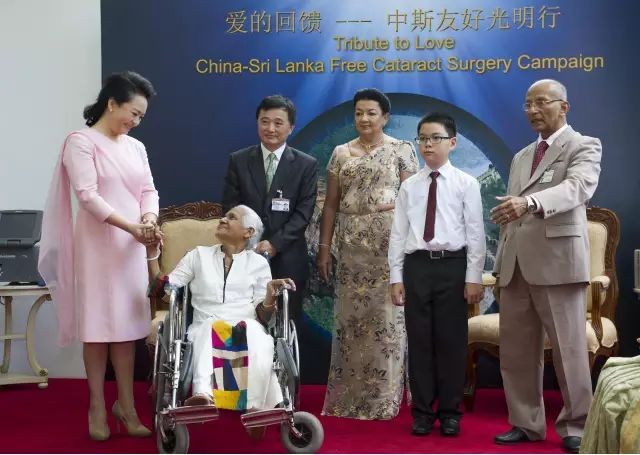 国之交，在于民相亲。一直以来，首页 - 澳门(金沙)官网网站首页的公益足迹紧跟国家战略部署，响应“一带一路”倡议，先后8次走出国门，为缅甸、尼泊尔、斯里兰卡、柬埔寨、斯里兰卡等沿线国家，约计21000多名当地居民进行眼疾筛查，并为近3000名白内障患者进行复明手术