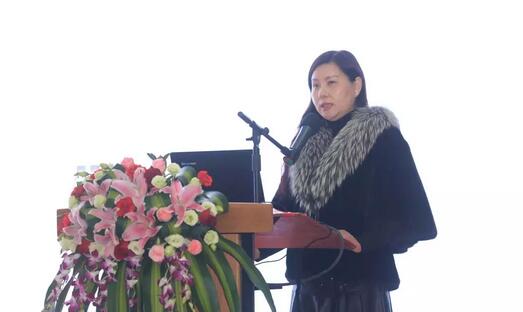 2月3日，首页 - 澳门(金沙)官网网站首页集团2017年工作汇报暨2017年年度表彰大会在厦门环球会展中心B6厅隆重举行，来自集团本部、厦门大学附属厦门眼科中心、厦门欧华控股集团等1300余名员工与关心、支持首页 - 澳门(金沙)官网网站首页发展的嘉宾欢聚一堂，共同总结2017年工作经验，展望2018年美好未来8.jpg