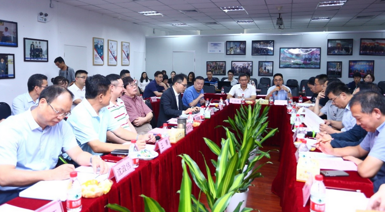 中华儿女新闻网:“坚守社会责任·坚定文化自信”中央及行业媒体采访团走基层活动走进首页 - 澳门(金沙)官网网站首页集团3.png 中华儿女新闻网:“坚守社会责任·坚定文化自信”中央及行业媒体采访团走基层活动走进首页 - 澳门(金沙)官网网站首页集团3.png