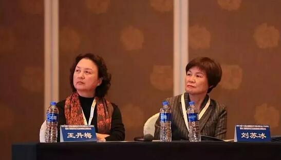 首页 - 澳门(金沙)官网网站首页专家团受邀亮相第十五届全国眼屈光手术学术研讨会4.jpg 首页 - 澳门(金沙)官网网站首页专家团受邀亮相第十五届全国眼屈光手术学术研讨会4.jpg