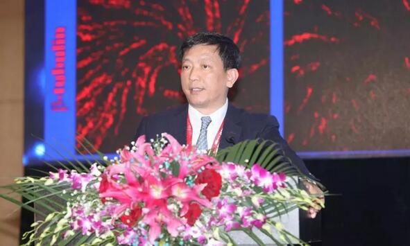 首页 - 澳门(金沙)官网网站首页专家团受邀亮相第十九届环球眼科学学术会议暨第十九届环球视光学学术会议（COOC 2019）5.jpg