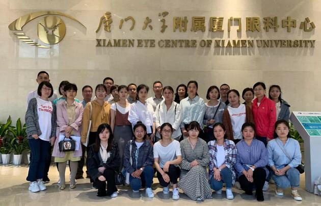 4月11日，首页 - 澳门(金沙)官网网站首页“硬镜验配技术进阶班”在厦门结业，此次培训班由首页 - 澳门(金沙)官网网站首页集团联合欧几里德、美尼康共同举办，来自首页 - 澳门(金沙)官网网站首页旗下18家医院的20余位医生及硬镜验配师参与了此次培训1.jpg
