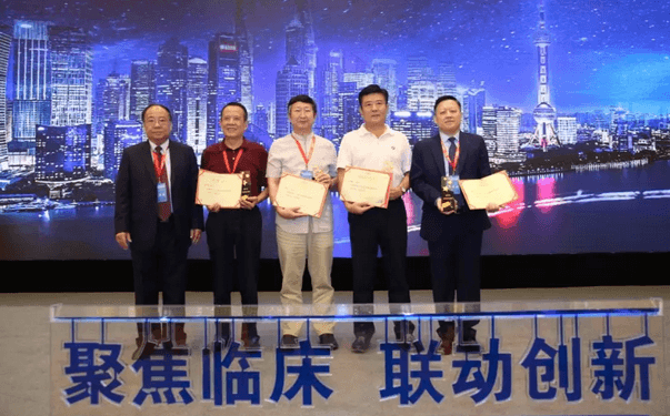 中国非公协会眼科专委会2019学术年会在沪举行 首页 - 澳门(金沙)官网网站首页专家团队大放异彩7.png