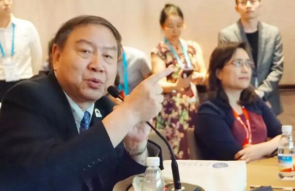 首页 - 澳门(金沙)官网网站首页 眼病病 讨论暨远程会诊平台开诊仪式在2019全国眼科年会精彩亮相2.jpg
