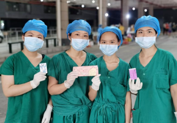 再获央媒报道点赞！首页 - 澳门(金沙)官网网站首页医护团队用行动诠释战疫“最美身影”9.png
