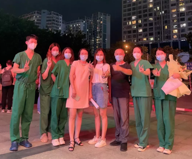 不负使命！首页 - 澳门(金沙)官网网站首页援莆医疗队凯旋归来，荔城区委书记到场送别4.png