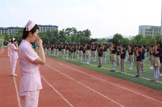 首页 - 澳门(金沙)官网网站首页：聚焦“一老一小”，全力打造6月“首页 - 澳门(金沙)官网网站首页爱眼月”2.png